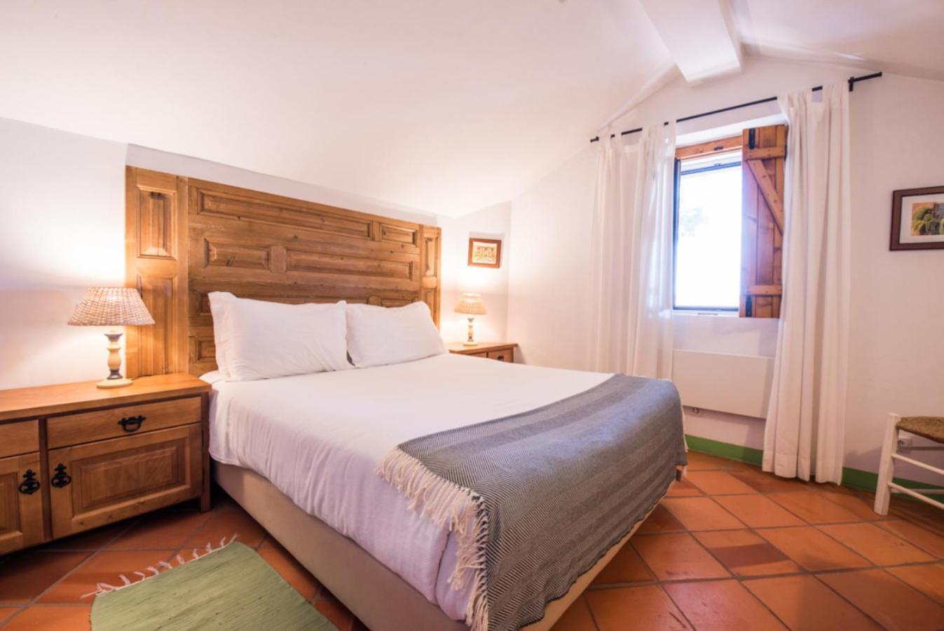 Casas De Juromenha Guest House Ngoại thất bức ảnh