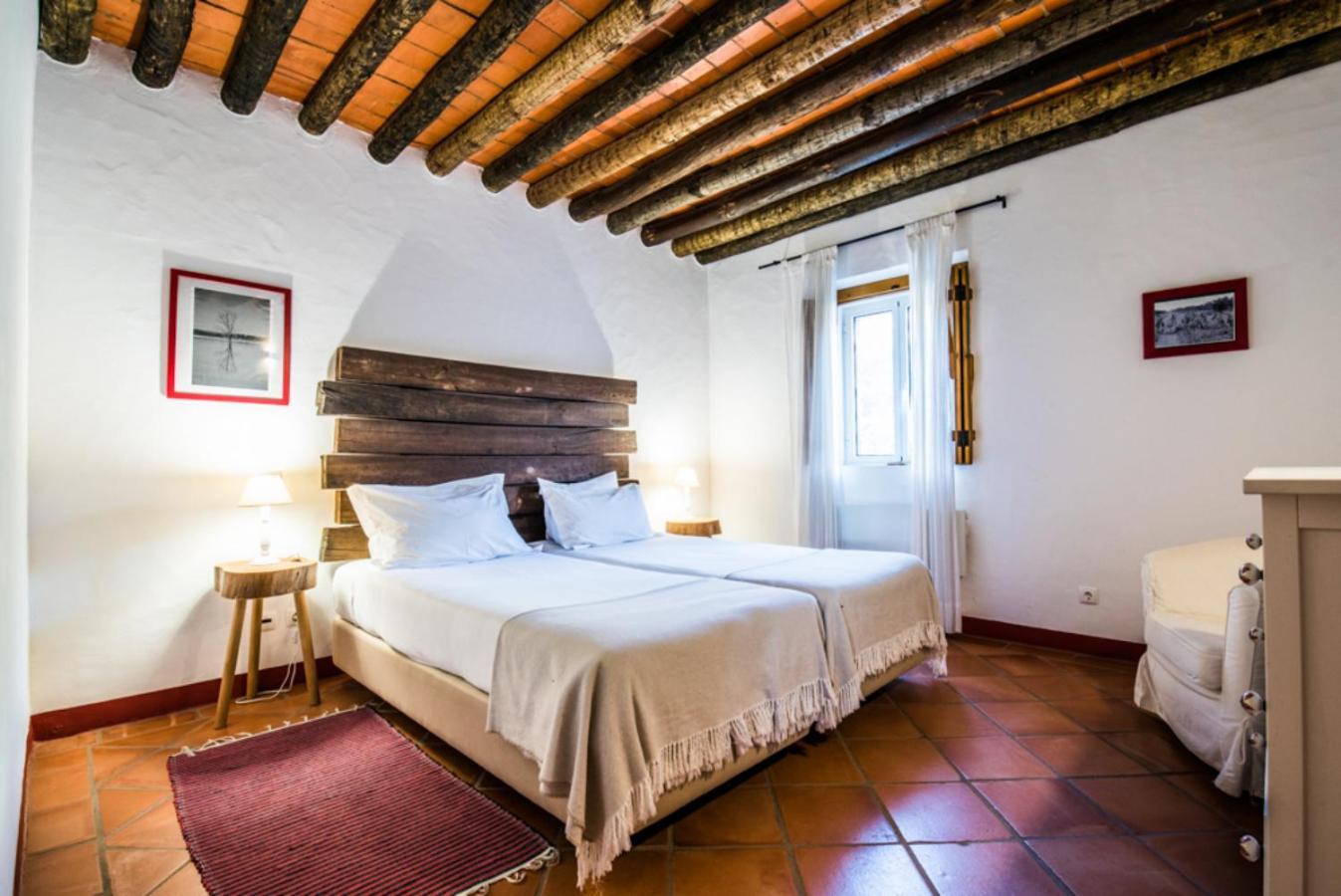Casas De Juromenha Guest House Ngoại thất bức ảnh